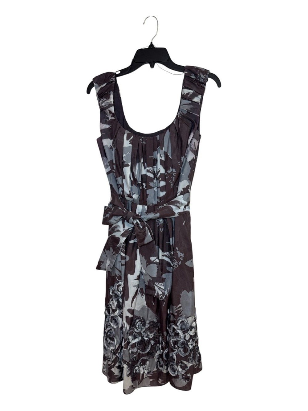Adrianna Papell Brown and Gray Sleeveless Cocktail Dress